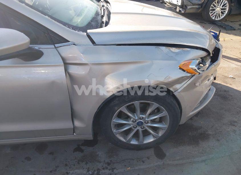 Photo 6 of 2017 Ford Fusion SE (VIN 3FA6P0HD2HR242206)