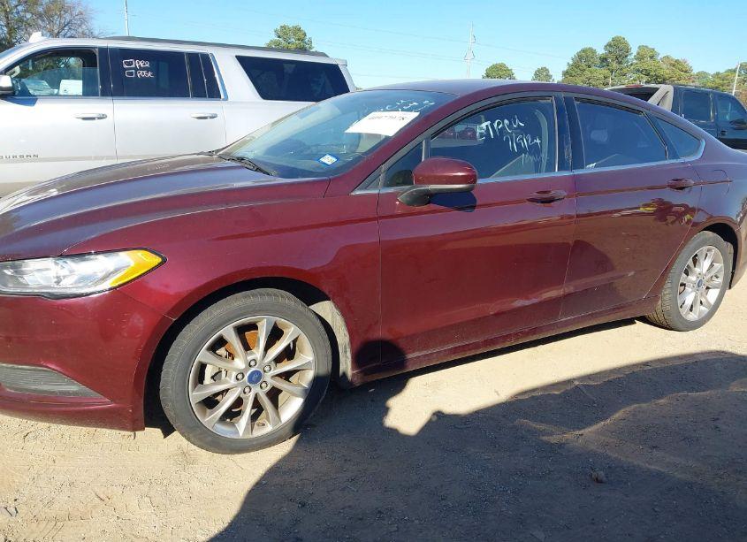 Photo 13 of 2017 Ford Fusion SE (VIN 3FA6P0HD2HR246420)