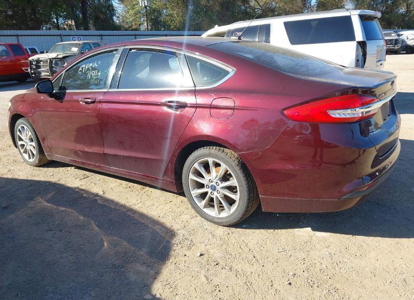 Photo 3 of 2017 Ford Fusion SE (VIN 3FA6P0HD2HR246420)