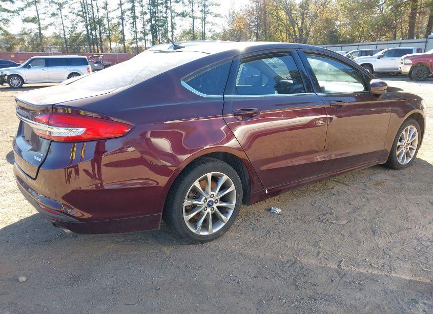 Photo 4 of 2017 Ford Fusion SE (VIN 3FA6P0HD2HR246420)