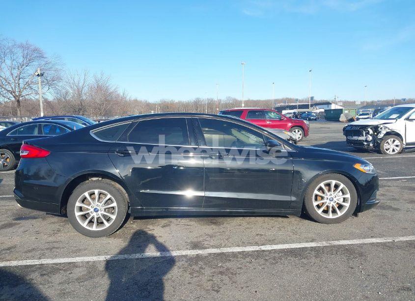 Photo 13 of 2017 Ford Fusion SE (VIN 3FA6P0HD2HR268868)
