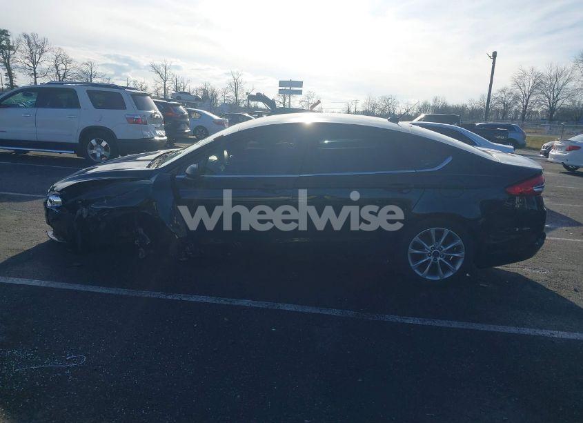 Photo 14 of 2017 Ford Fusion SE (VIN 3FA6P0HD2HR268868)