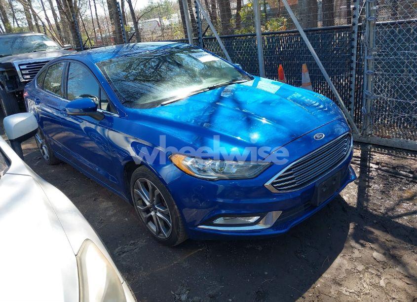 2017 Ford Fusion SE (VIN 3FA6P0HD2HR290594) main photo