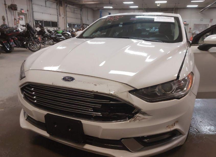 Photo 6 of 2017 Ford Fusion SE (VIN 3FA6P0HD2HR377315)