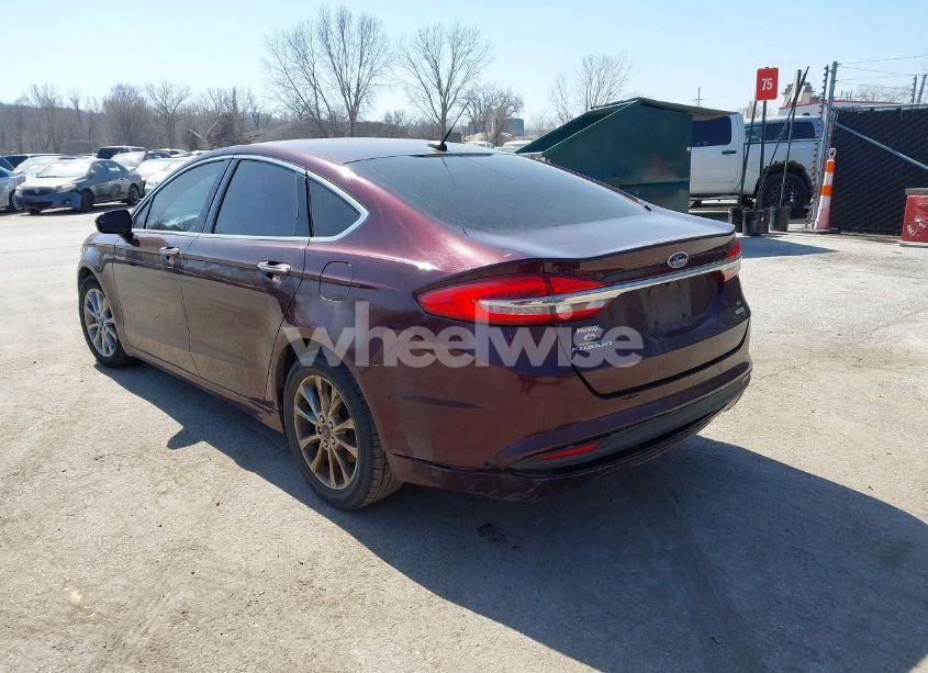 Photo 3 of 2017 Ford Fusion SE (VIN 3FA6P0HD2HR397869)