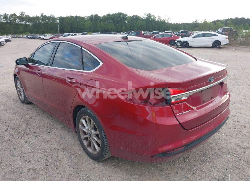 Photo 3 of 2017 Ford Fusion SE (VIN 3FA6P0HD2HR401046)