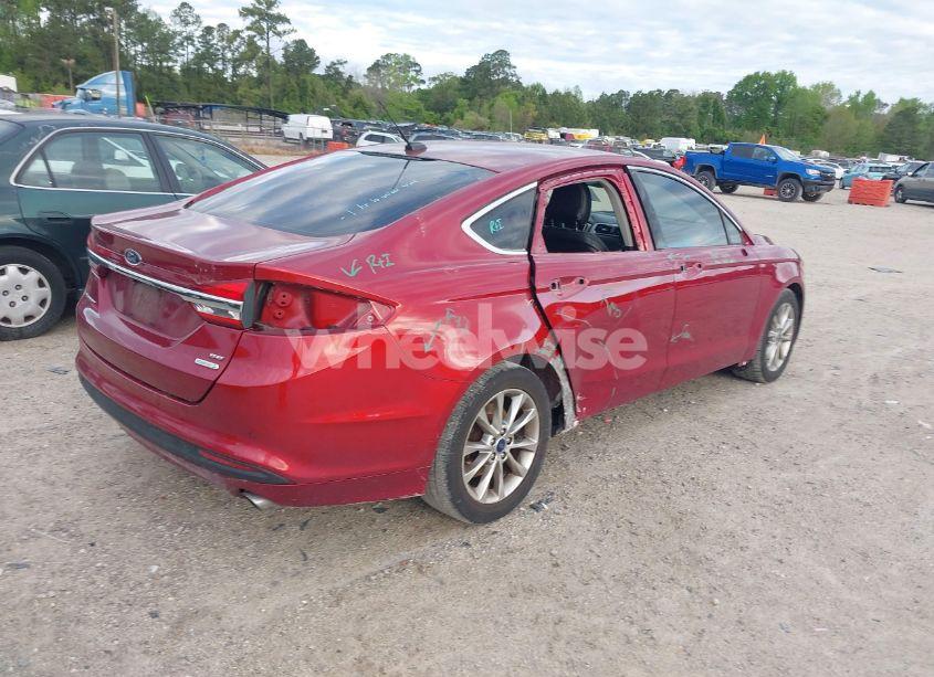 Photo 4 of 2017 Ford Fusion SE (VIN 3FA6P0HD2HR401046)