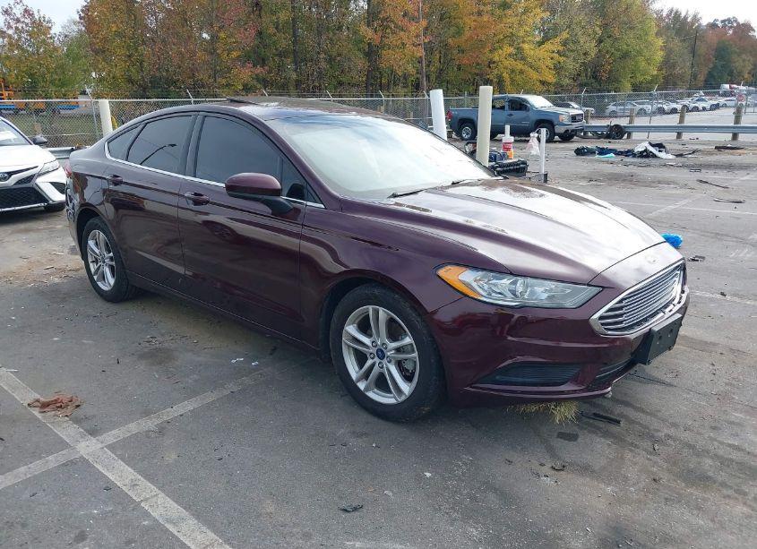 2018 Ford Fusion SE (VIN 3FA6P0HD2JR144217) main photo