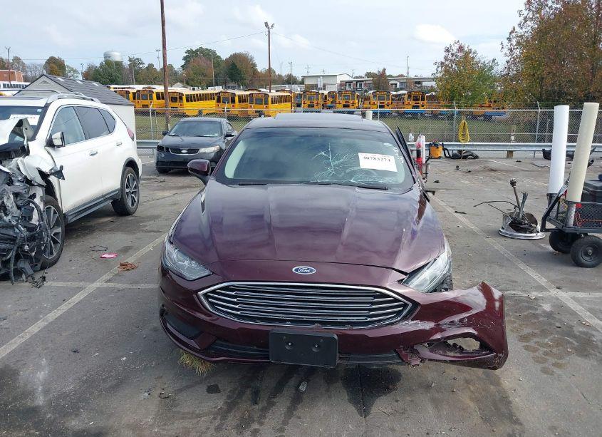 Photo 12 of 2018 Ford Fusion SE (VIN 3FA6P0HD2JR144217)