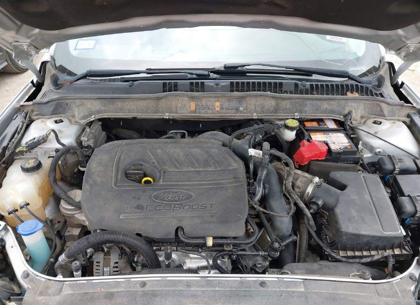 Photo 10 of 2018 Ford Fusion SE (VIN 3FA6P0HD2JR202097)