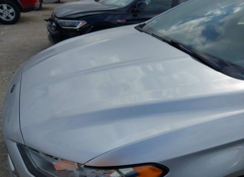 Photo 6 of 2018 Ford Fusion SE (VIN 3FA6P0HD2JR202097)