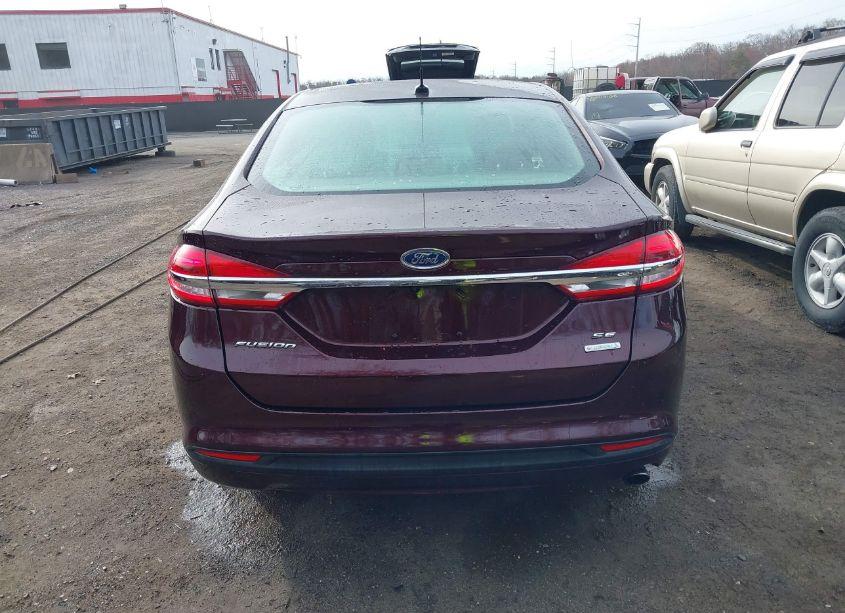 Photo 16 of 2018 Ford Fusion SE (VIN 3FA6P0HD2JR202858)