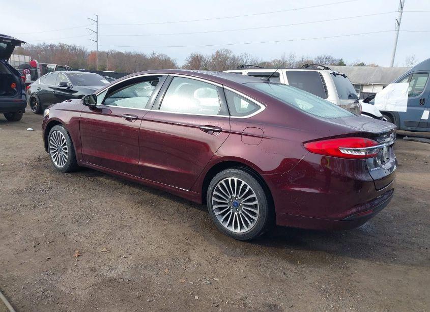 Photo 3 of 2018 Ford Fusion SE (VIN 3FA6P0HD2JR202858)