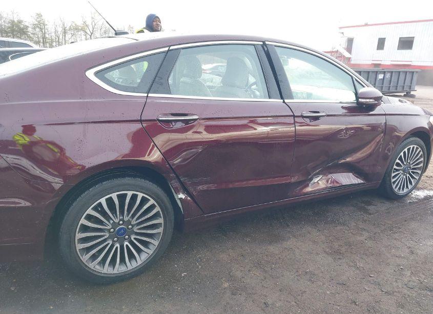 Photo 6 of 2018 Ford Fusion SE (VIN 3FA6P0HD2JR202858)