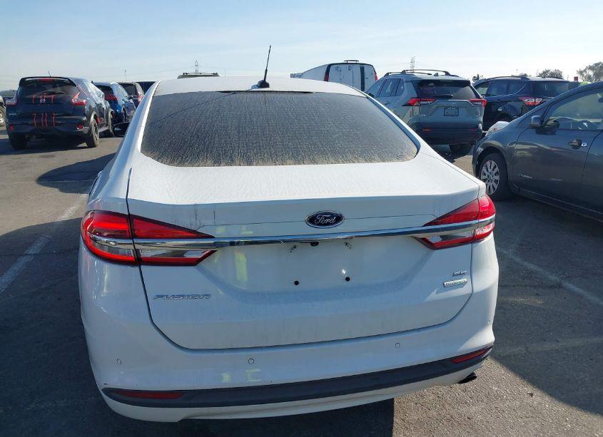 Photo 16 of 2018 Ford Fusion SE (VIN 3FA6P0HD2JR233091)