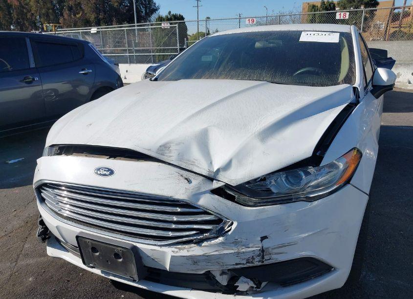 Photo 6 of 2018 Ford Fusion SE (VIN 3FA6P0HD2JR233091)