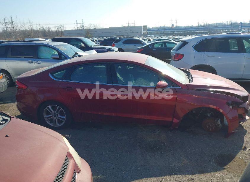 Photo 13 of 2018 Ford Fusion SE (VIN 3FA6P0HD2JR251011)