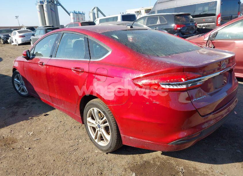 Photo 3 of 2018 Ford Fusion SE (VIN 3FA6P0HD2JR251011)