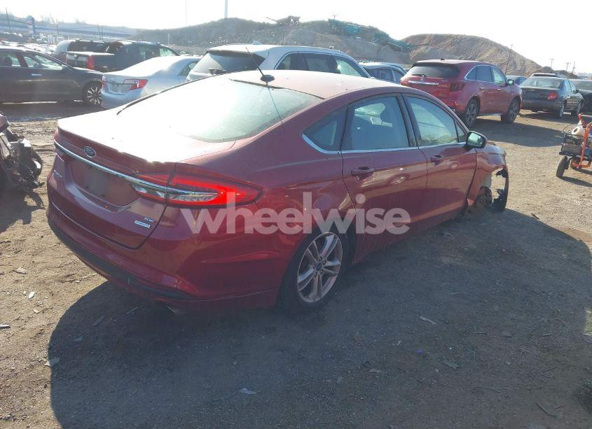 Photo 4 of 2018 Ford Fusion SE (VIN 3FA6P0HD2JR251011)