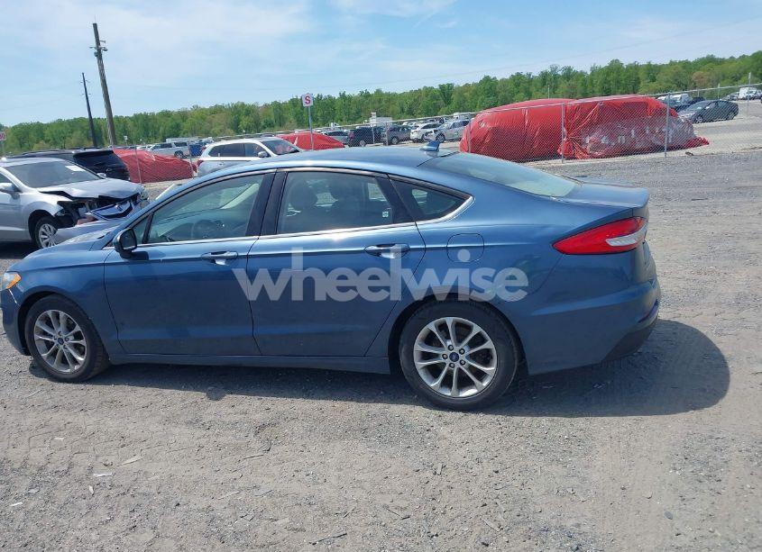 Photo 14 of 2019 Ford Fusion SE (VIN 3FA6P0HD2KR126379)