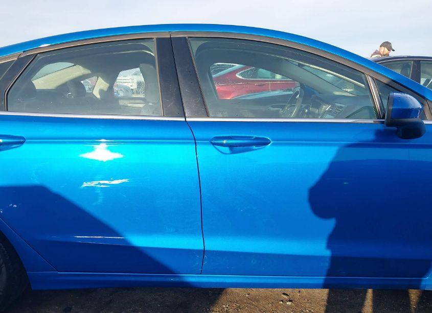 Photo 14 of 2019 Ford Fusion SE (VIN 3FA6P0HD2KR160550)