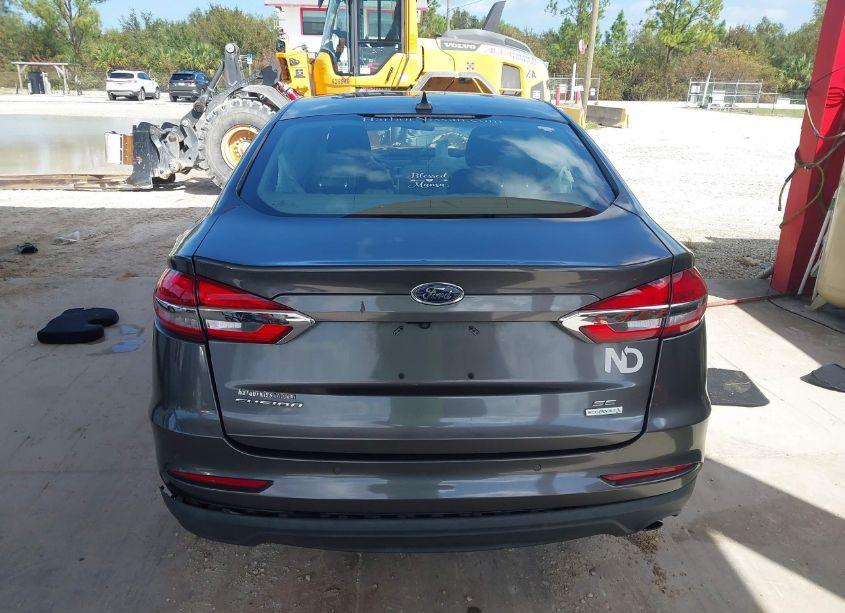 Photo 16 of 2019 Ford Fusion SE (VIN 3FA6P0HD2KR162167)