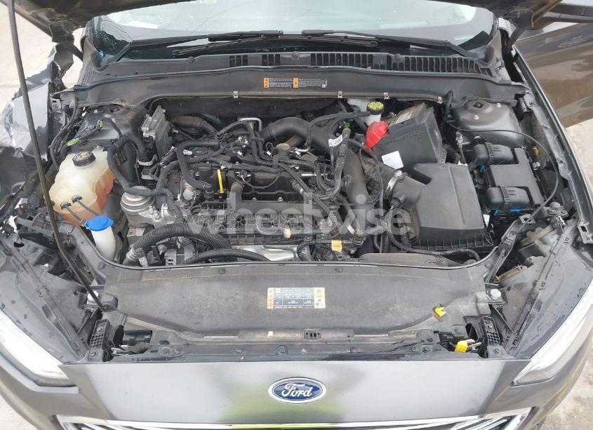 Photo 10 of 2019 Ford Fusion SE (VIN 3FA6P0HD2KR170737)