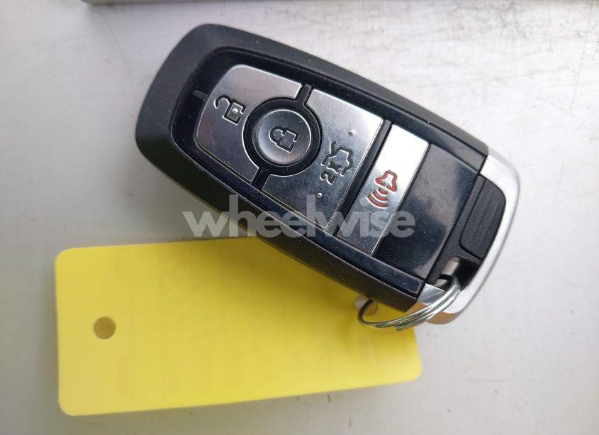 Photo 11 of 2019 Ford Fusion SE (VIN 3FA6P0HD2KR170737)