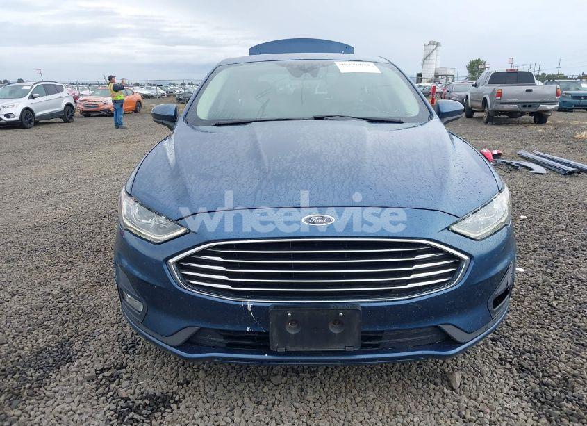 Photo 13 of 2019 Ford Fusion SE (VIN 3FA6P0HD2KR179230)
