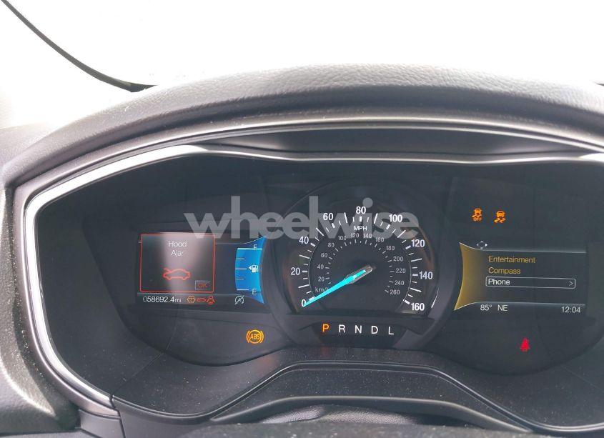 Photo 15 of 2020 Ford Fusion SE (VIN 3FA6P0HD2LR120129)