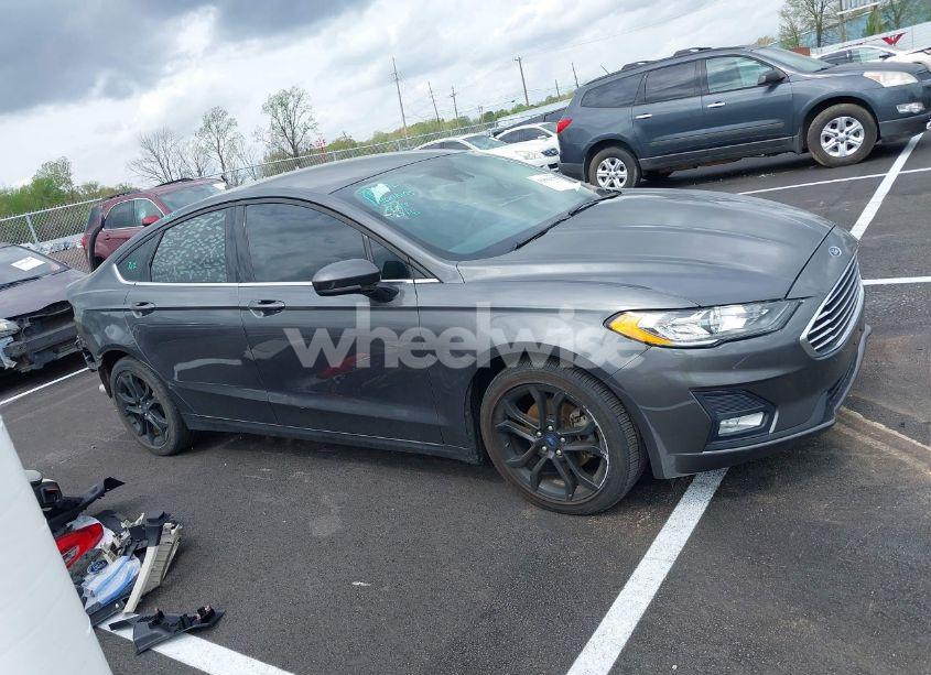 Photo 13 of 2020 Ford Fusion SE (VIN 3FA6P0HD2LR161148)