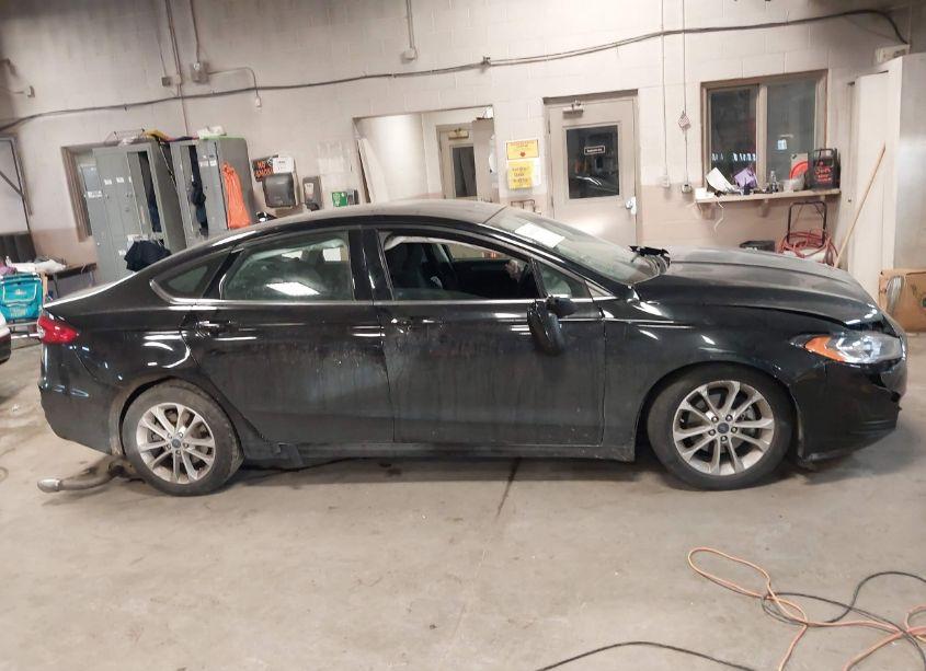 Photo 13 of 2020 Ford Fusion SE (VIN 3FA6P0HD2LR162073)