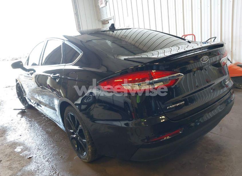Photo 3 of 2020 Ford Fusion SE (VIN 3FA6P0HD2LR186356)