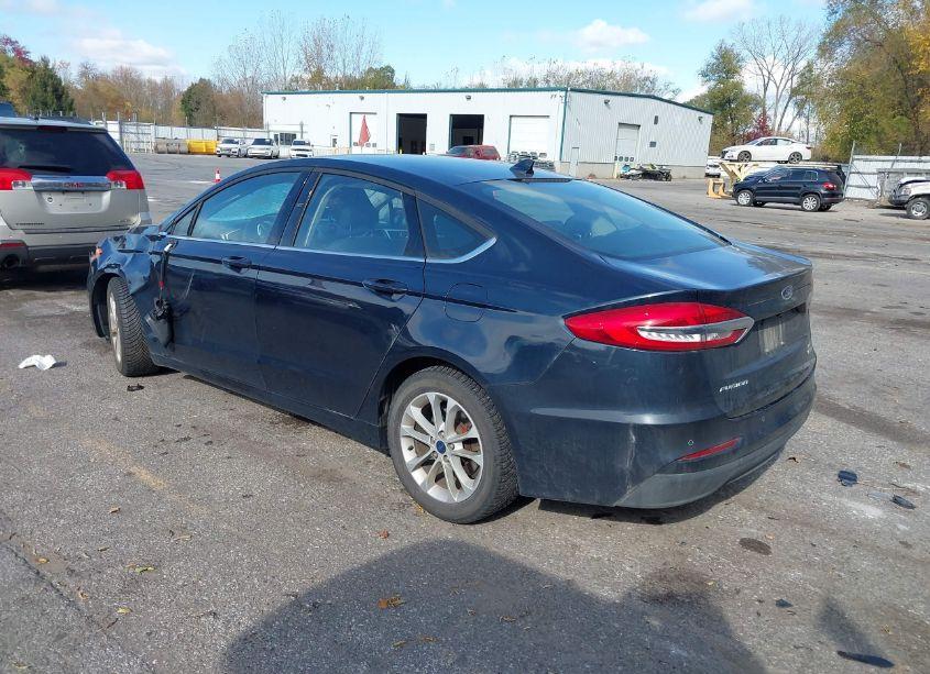 Photo 3 of 2020 Ford Fusion SE (VIN 3FA6P0HD2LR187149)
