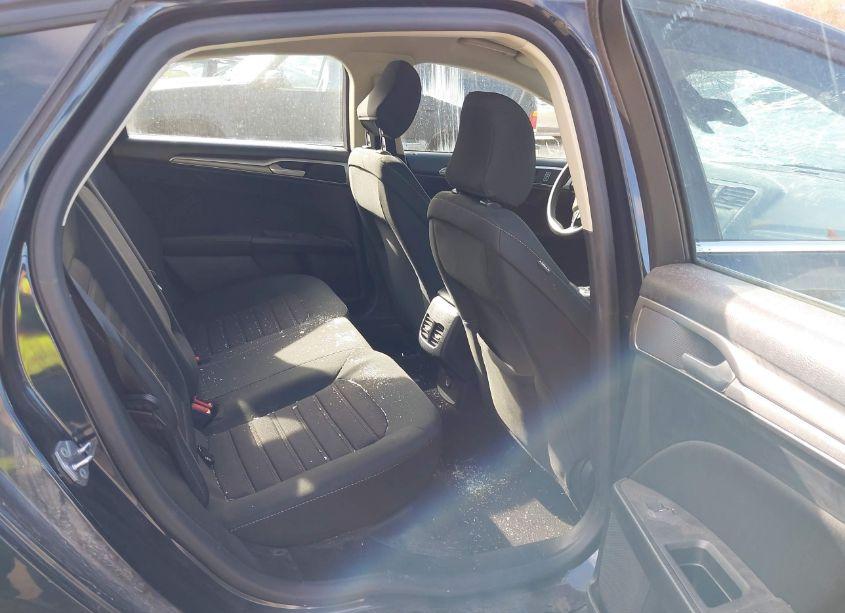 Photo 8 of 2020 Ford Fusion SE (VIN 3FA6P0HD2LR187149)