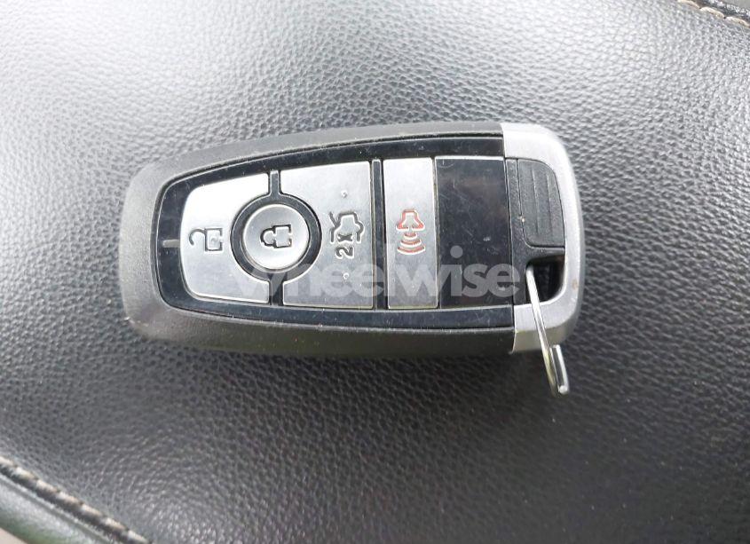 Photo 11 of 2020 Ford Fusion SE (VIN 3FA6P0HD2LR198149)