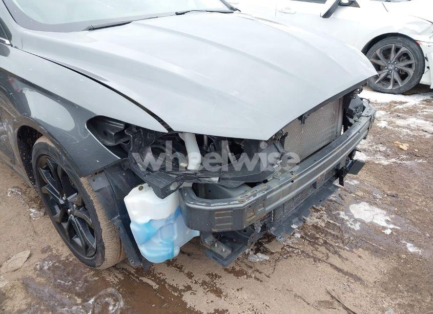 Photo 19 of 2020 Ford Fusion SE (VIN 3FA6P0HD2LR253019)