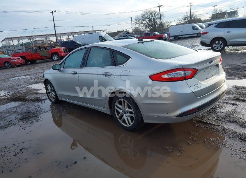 Photo 3 of 2014 Ford Fusion SE (VIN 3FA6P0HD3ER119915)