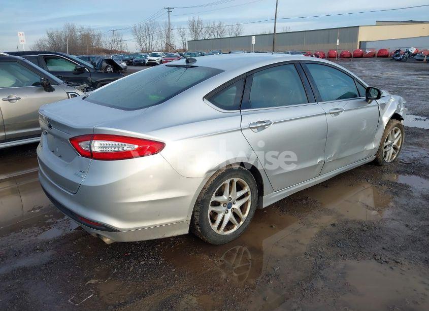 Photo 4 of 2014 Ford Fusion SE (VIN 3FA6P0HD3ER119915)