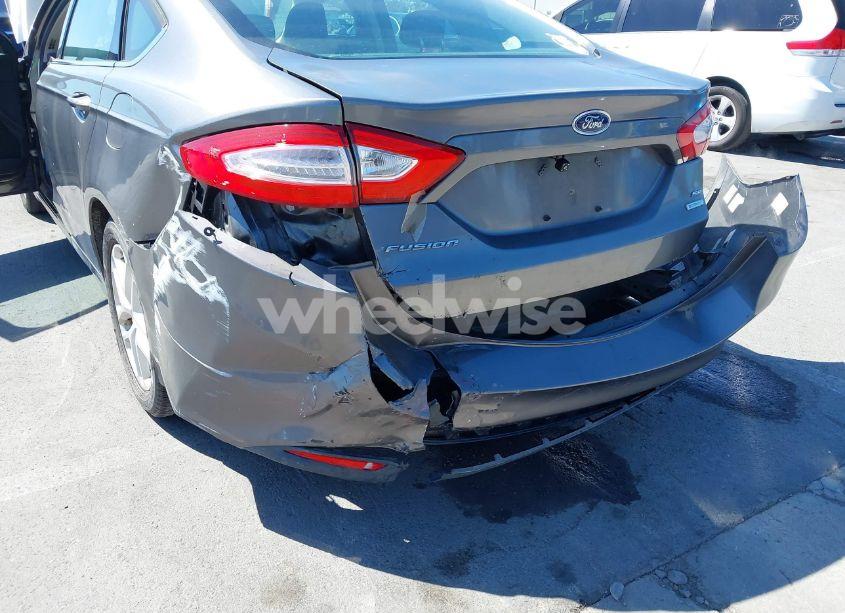 Photo 6 of 2014 Ford Fusion SE (VIN 3FA6P0HD3ER150629)