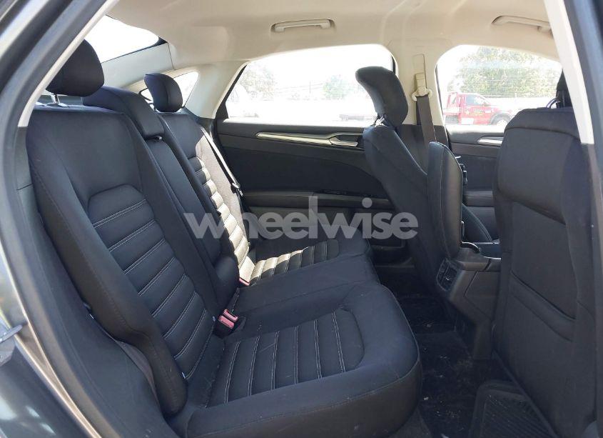 Photo 8 of 2014 Ford Fusion SE (VIN 3FA6P0HD3ER150629)