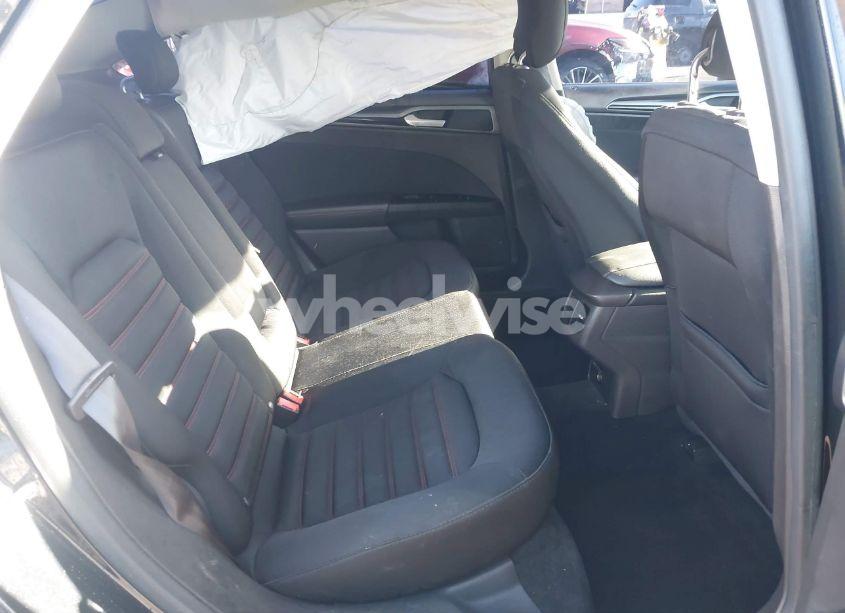 Photo 8 of 2014 Ford Fusion SE (VIN 3FA6P0HD3ER151019)