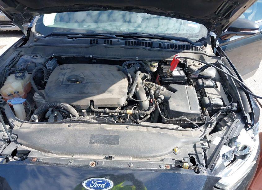 Photo 10 of 2014 Ford Fusion SE (VIN 3FA6P0HD3ER182657)