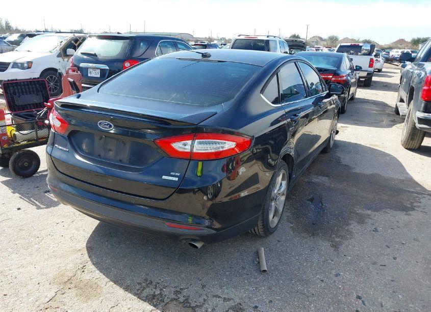 Photo 4 of 2014 Ford Fusion SE (VIN 3FA6P0HD3ER182657)