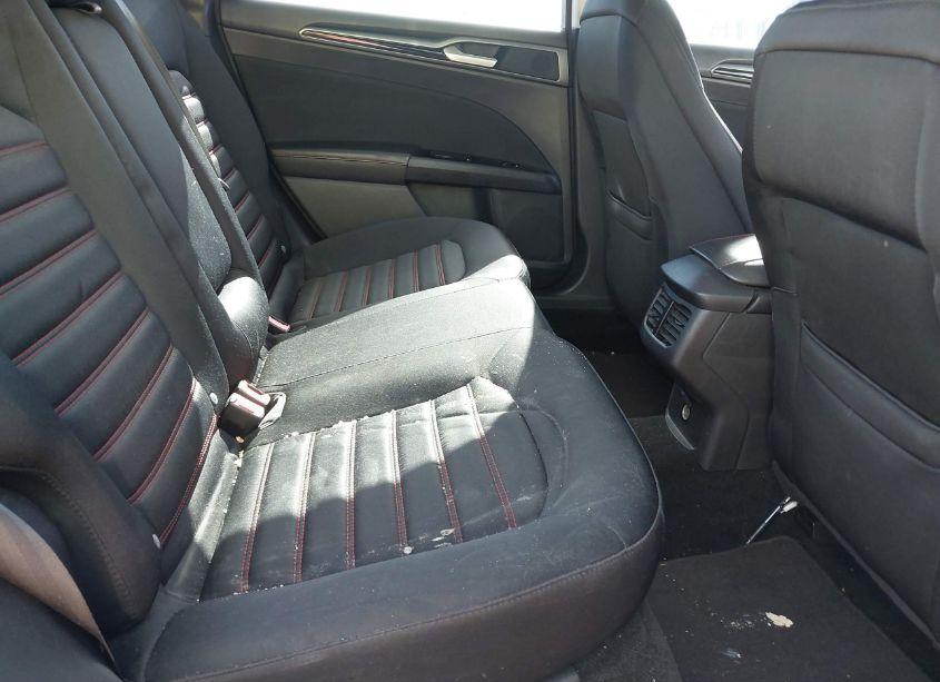 Photo 8 of 2014 Ford Fusion SE (VIN 3FA6P0HD3ER182657)