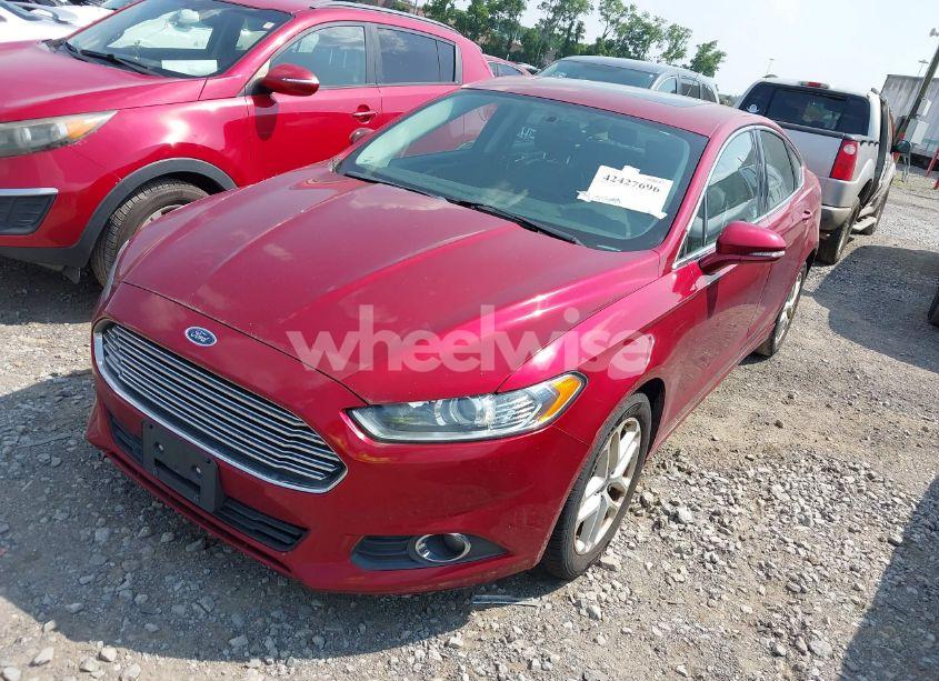 Photo 2 of 2014 Ford Fusion SE (VIN 3FA6P0HD3ER204009)