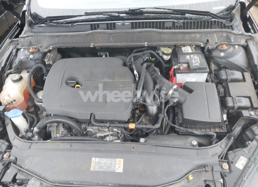 Photo 10 of 2014 Ford Fusion SE (VIN 3FA6P0HD3ER225524)