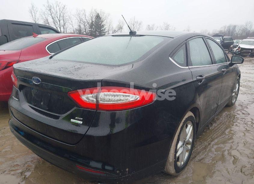 Photo 4 of 2014 Ford Fusion SE (VIN 3FA6P0HD3ER225524)