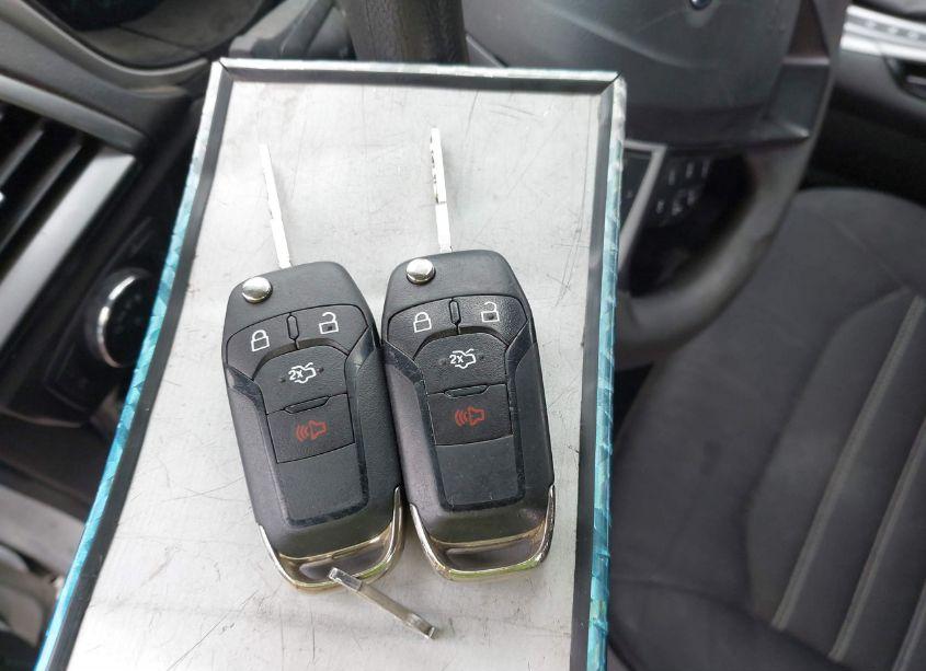 Photo 11 of 2014 Ford Fusion SE (VIN 3FA6P0HD3ER242839)