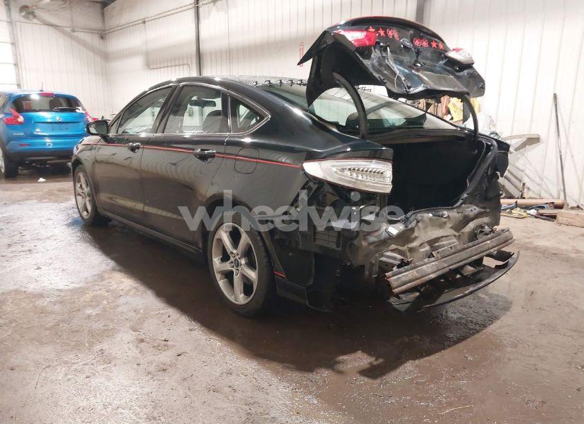 Photo 3 of 2014 Ford Fusion SE (VIN 3FA6P0HD3ER246230)